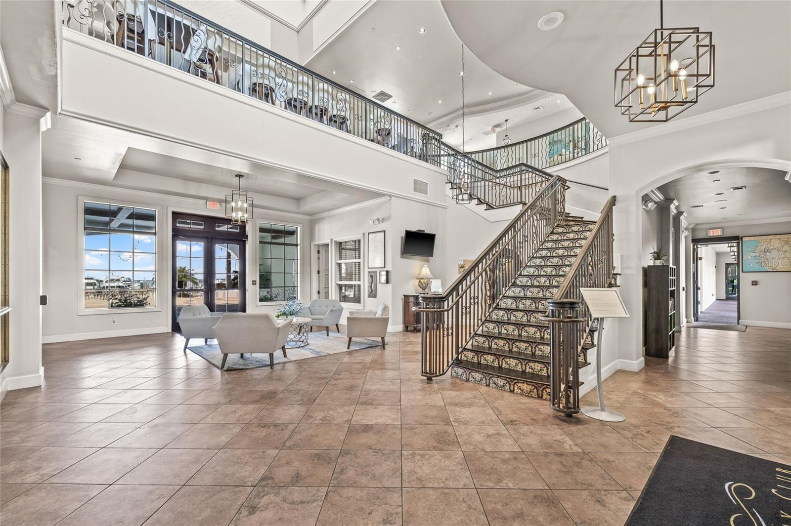 WESTSHORE YACHT CLUB TWNHMS - Residential
