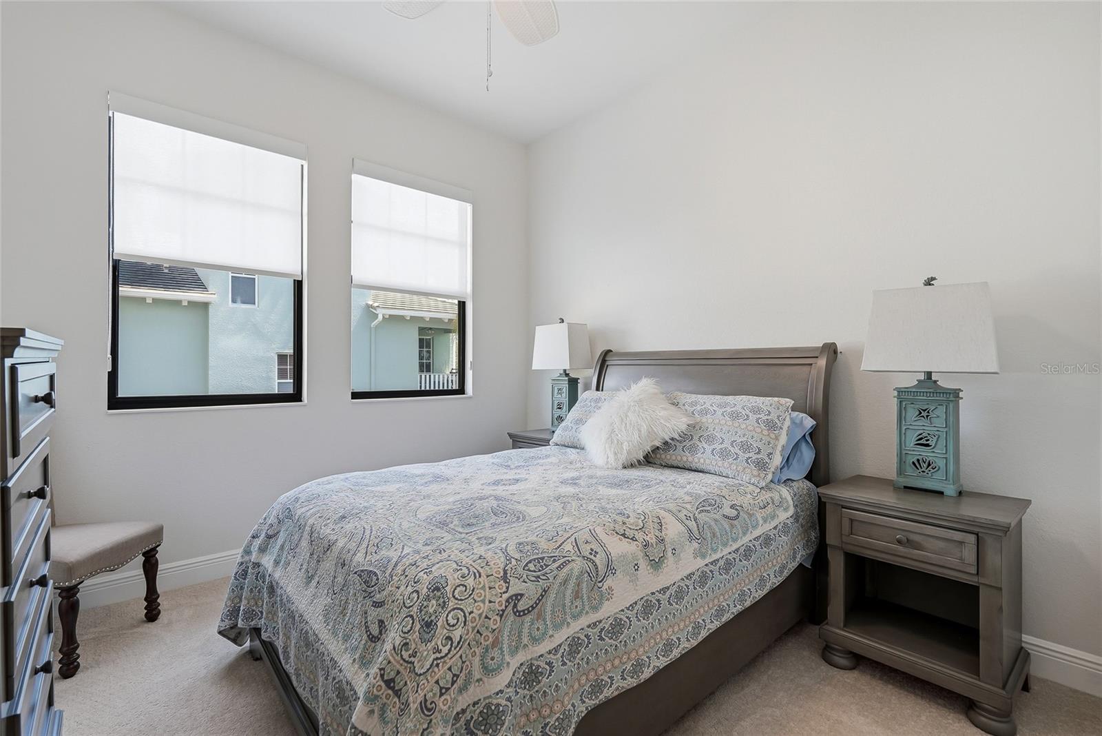 WESTSHORE YACHT CLUB TWNHMS - Residential