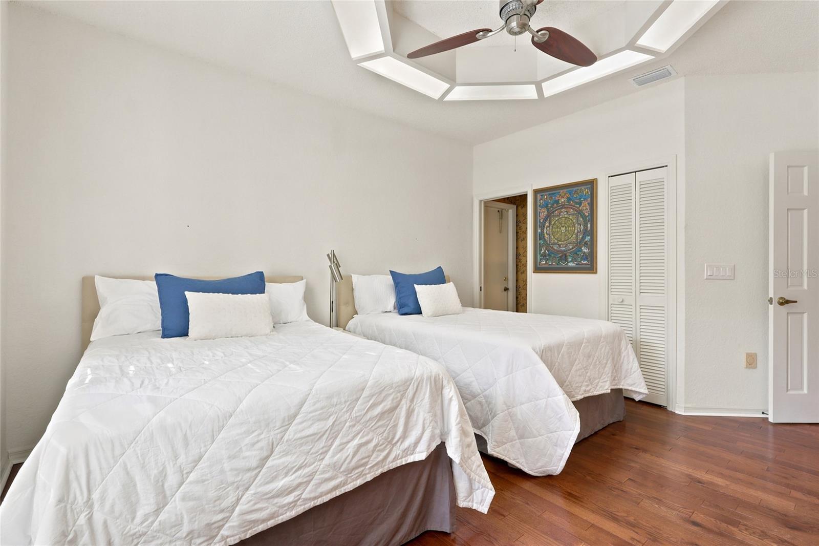 SADDLEBROOK - Residential