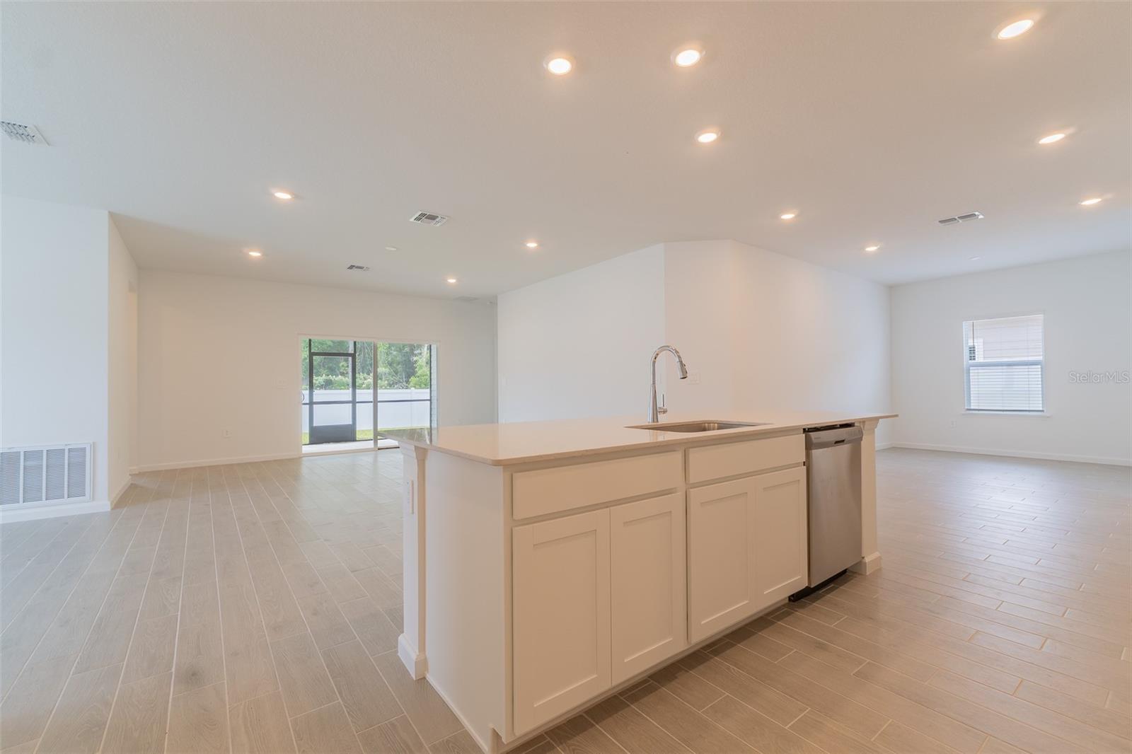 PIONEER RANCH - Residential