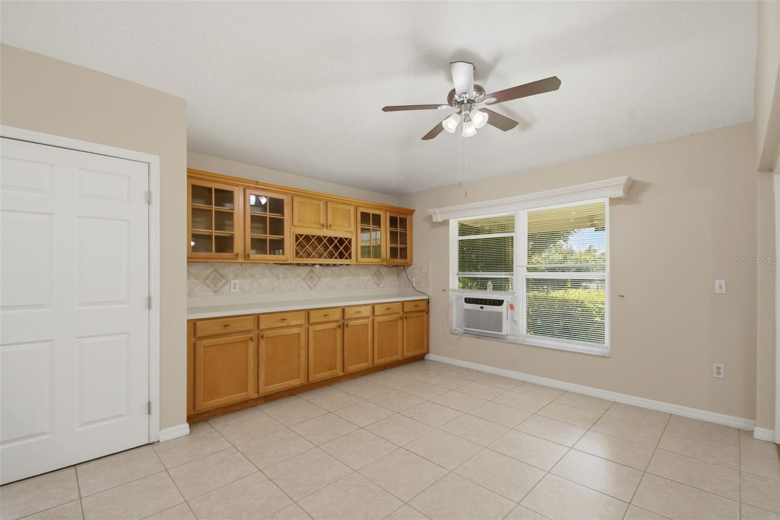 WHITESAND COVE - Residential