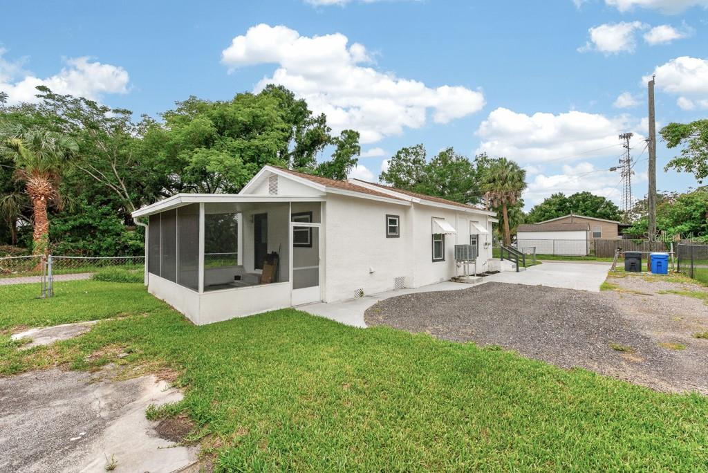 GIBSONTON ON THE BAY - Residential