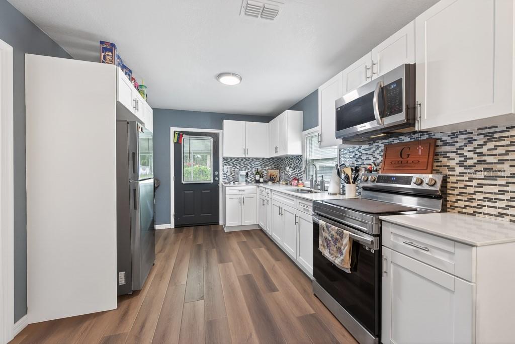 GIBSONTON ON THE BAY - Residential