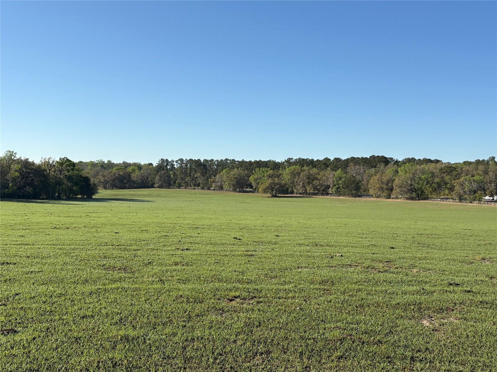 ACREAGE - Land