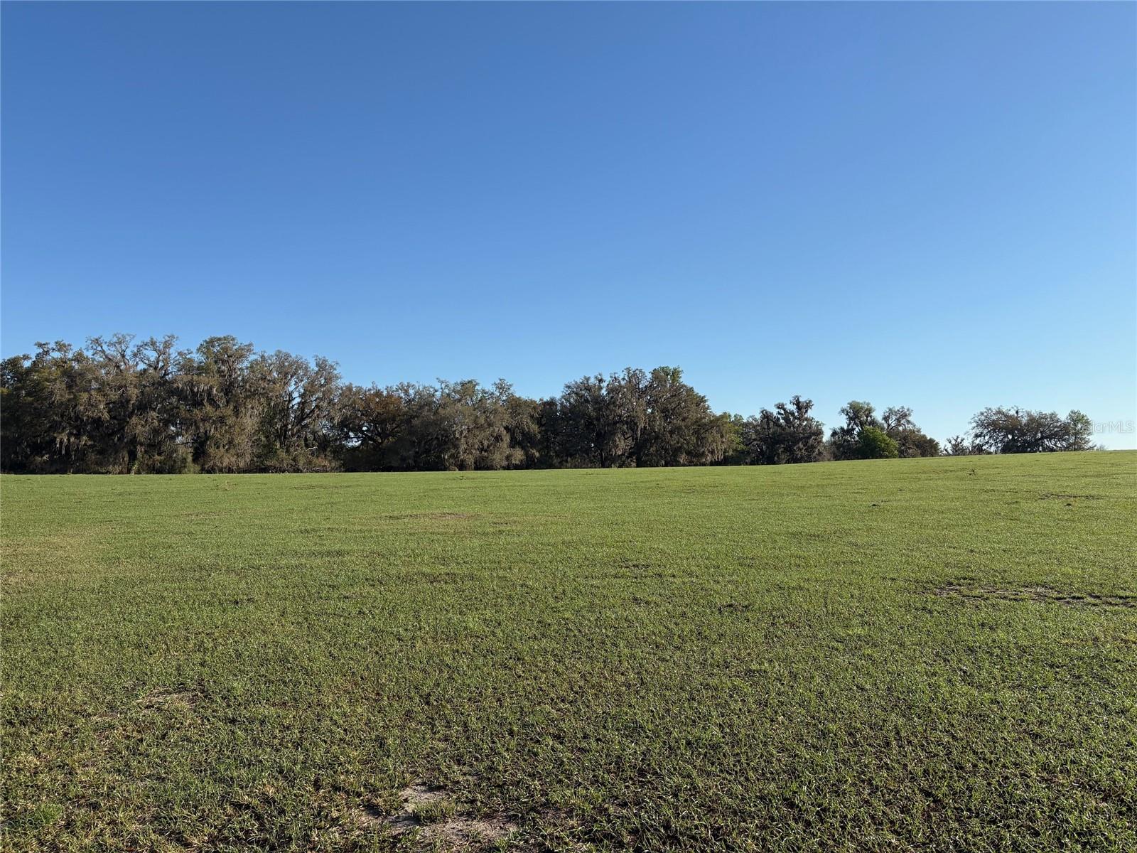 ACREAGE - Land