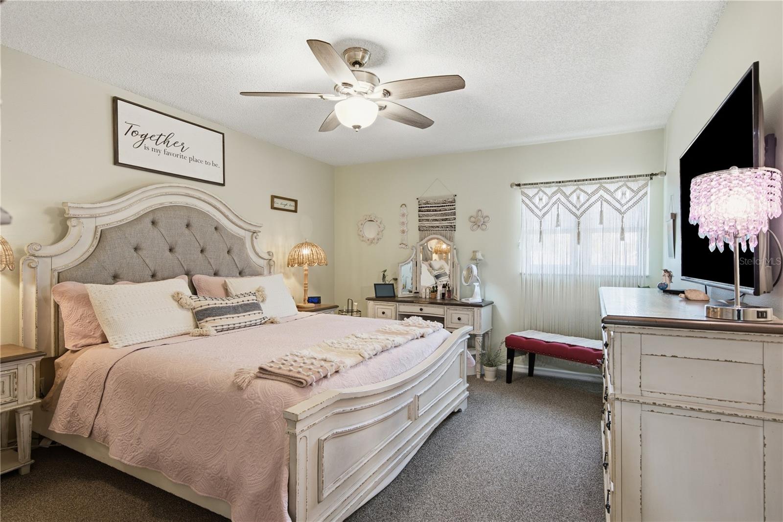 STEEPLECHASE PH - Residential