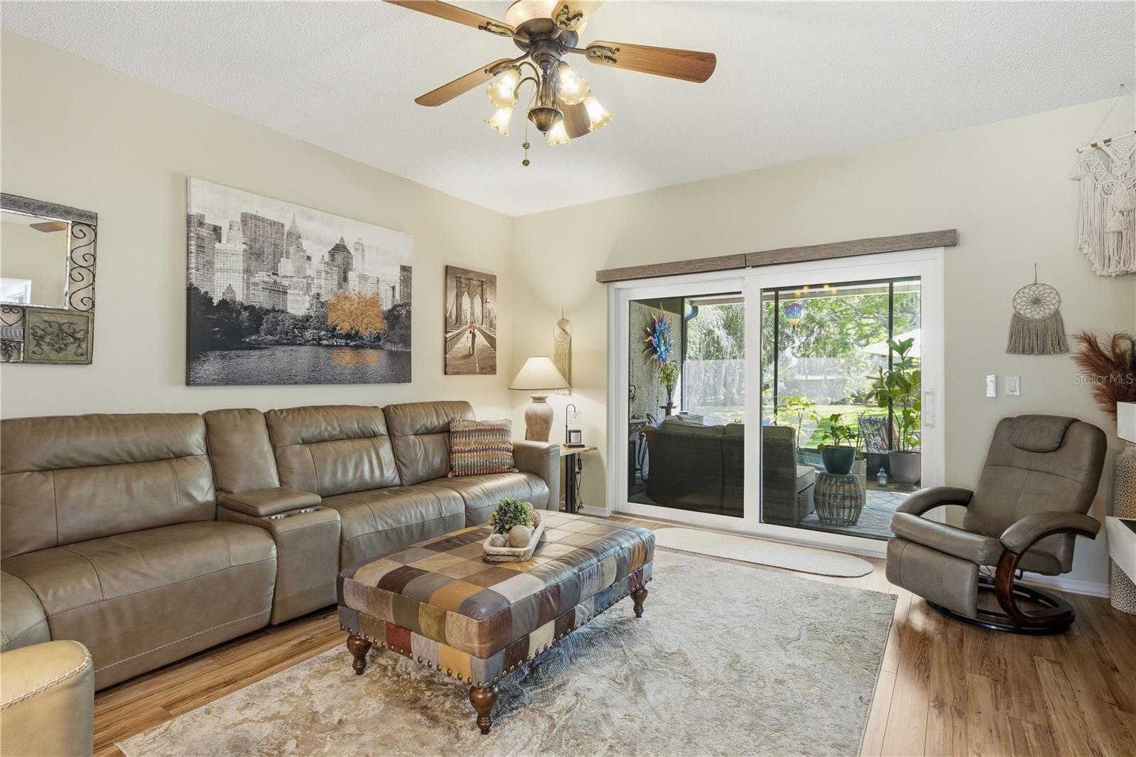 STEEPLECHASE PH - Residential