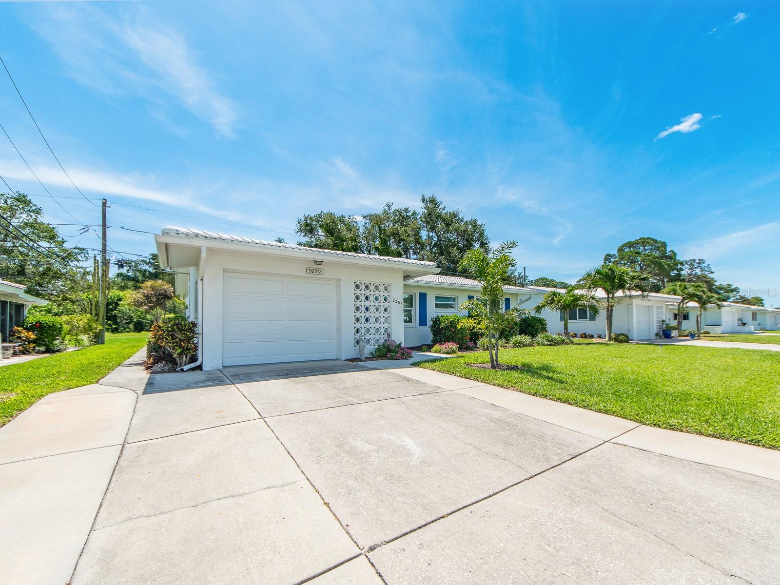 TAMARAC BY THE GULF 1ST ADD - Residential