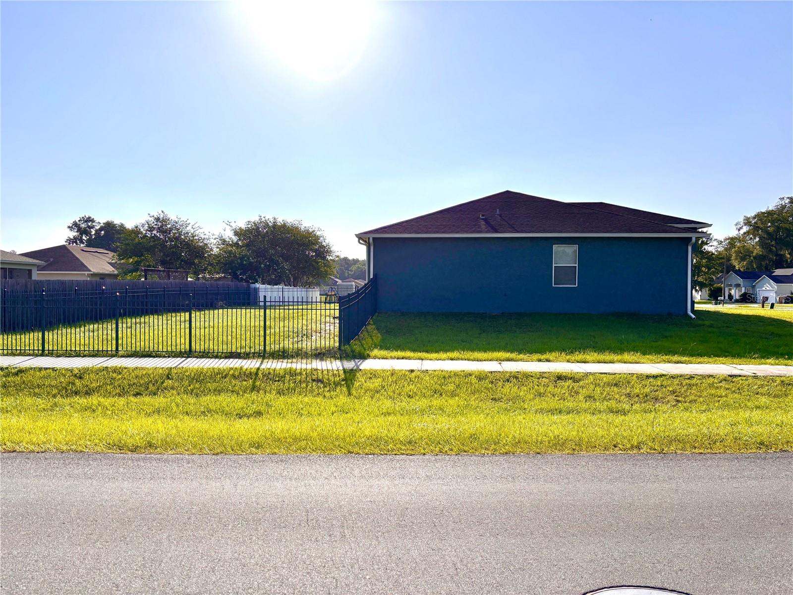 RAVEN GLEN UN 02 - Residential Lease