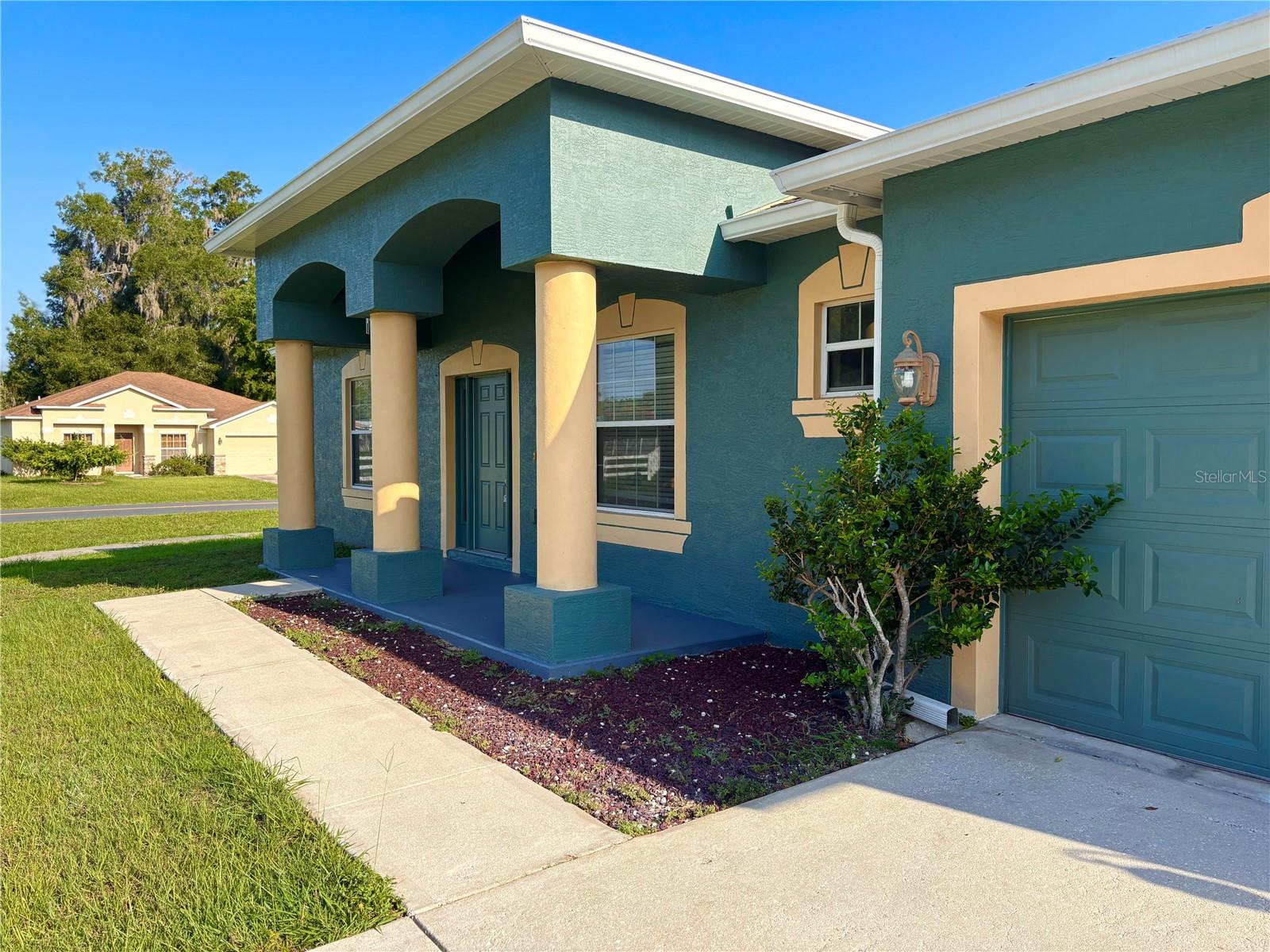 RAVEN GLEN UN 02 - Residential Lease