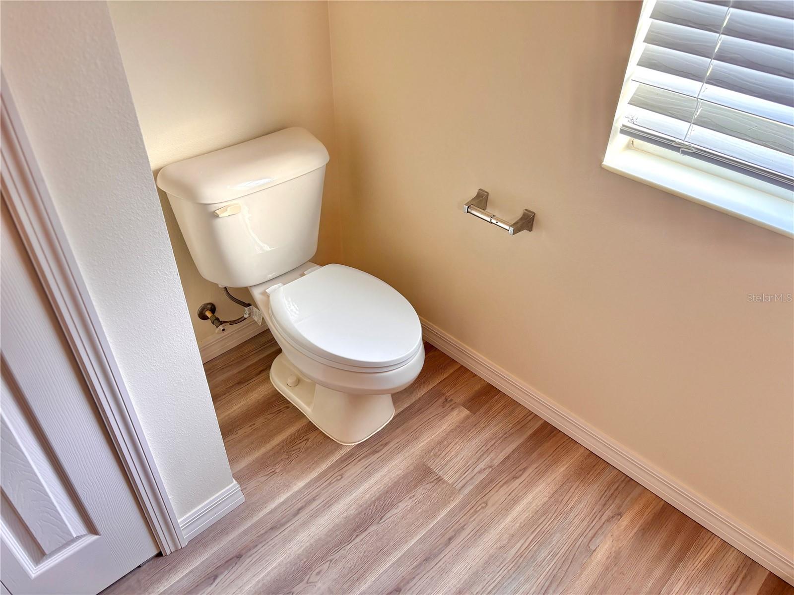 RAVEN GLEN UN 02 - Residential Lease