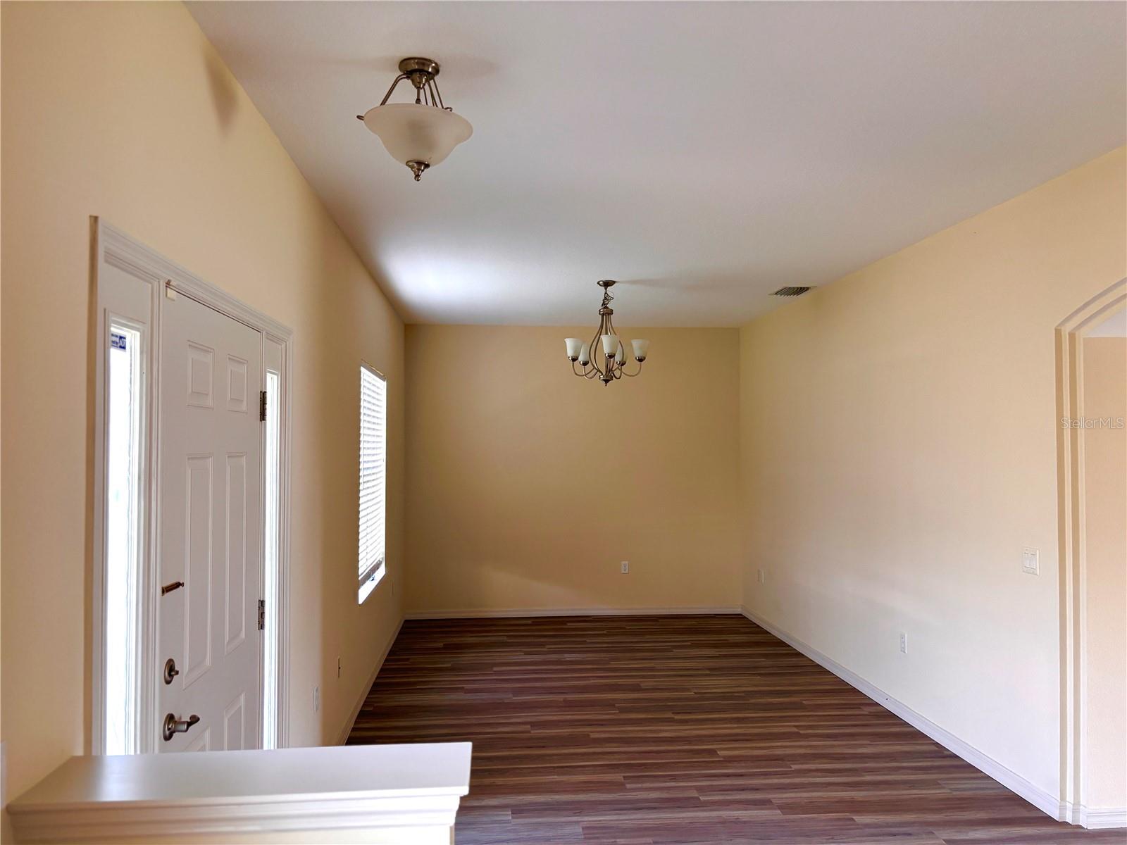RAVEN GLEN UN 02 - Residential Lease