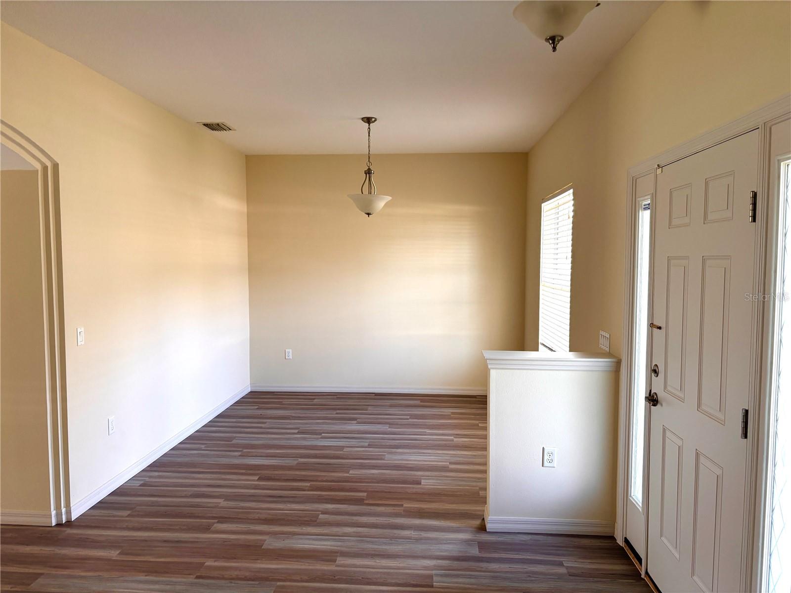 RAVEN GLEN UN 02 - Residential Lease