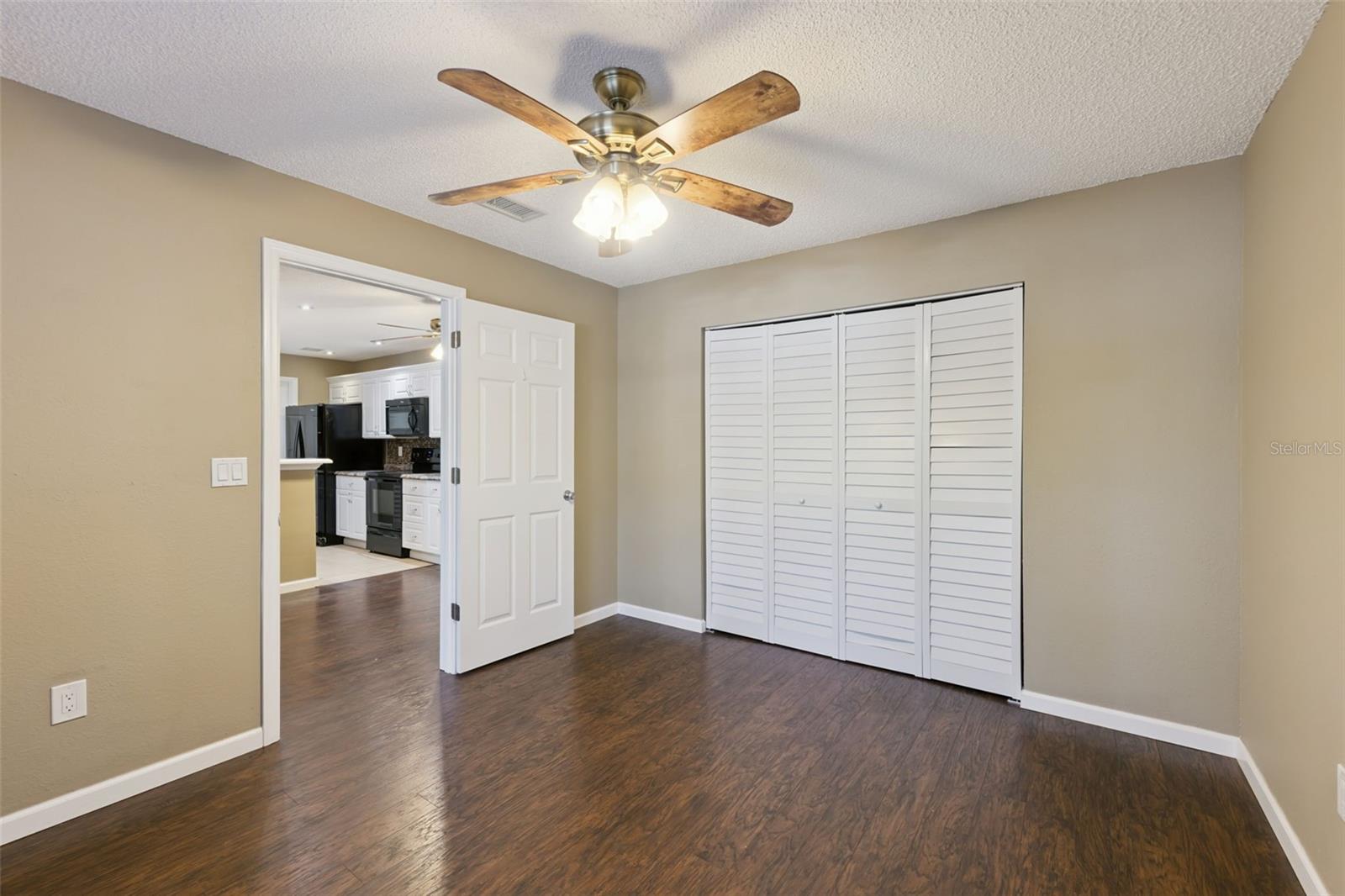 REGENCY PARK AT LAKE MARY A CONDO - Residential