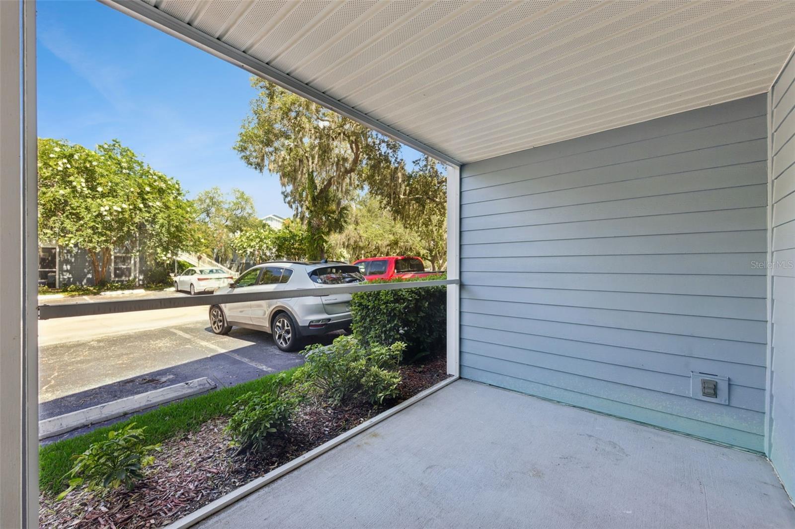 REGENCY PARK AT LAKE MARY A CONDO - Residential