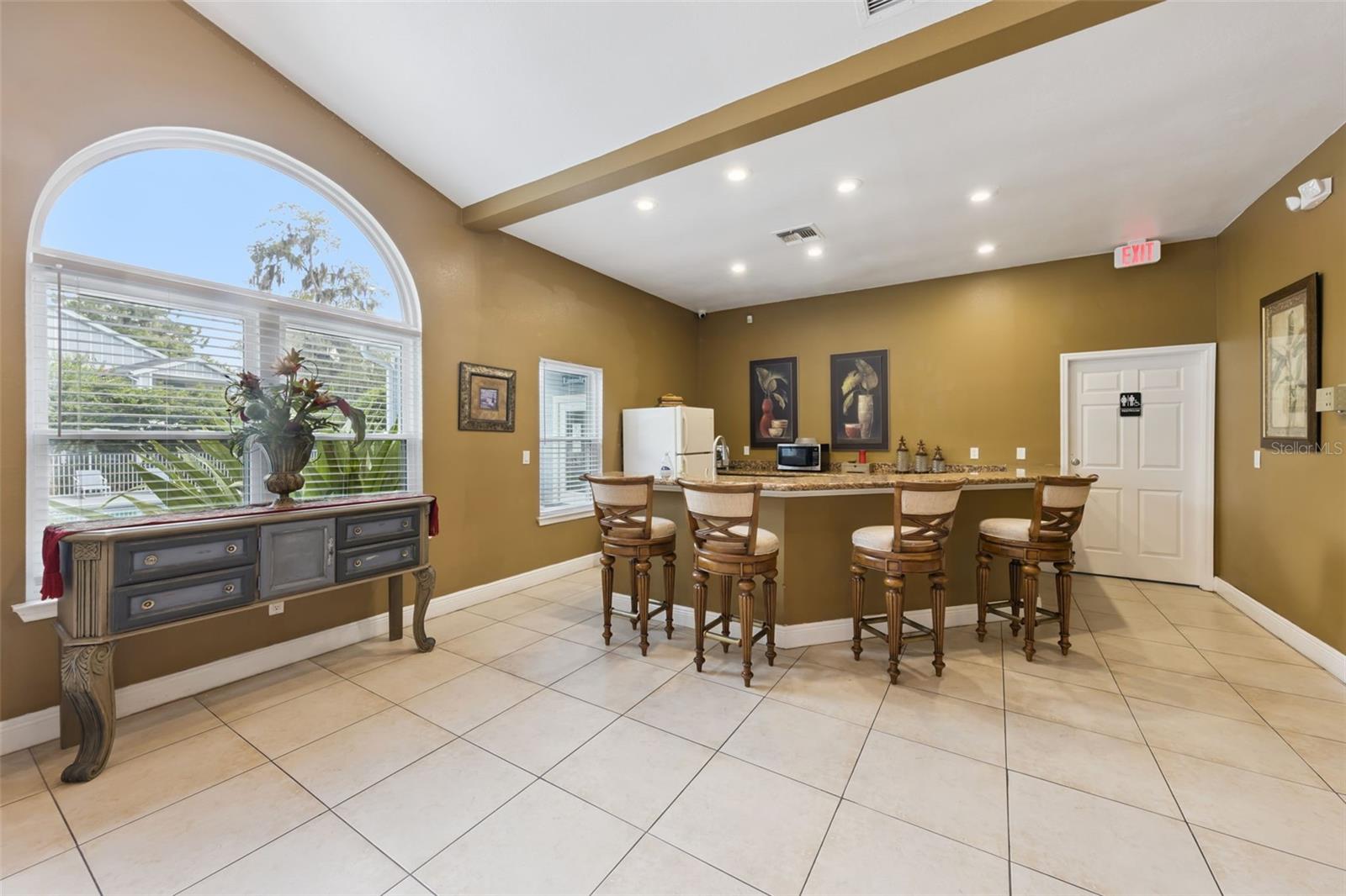 REGENCY PARK AT LAKE MARY A CONDO - Residential