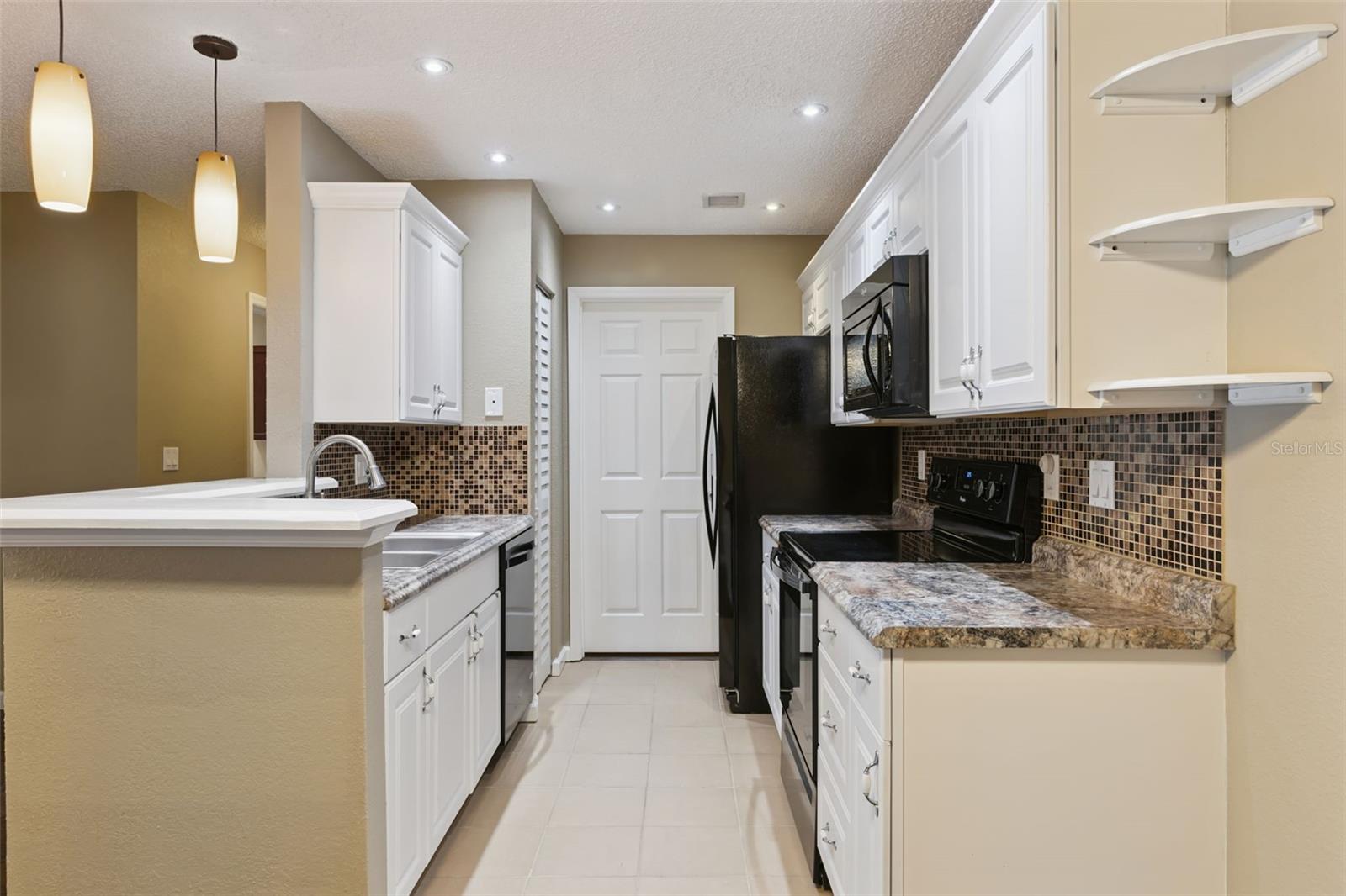 REGENCY PARK AT LAKE MARY A CONDO - Residential