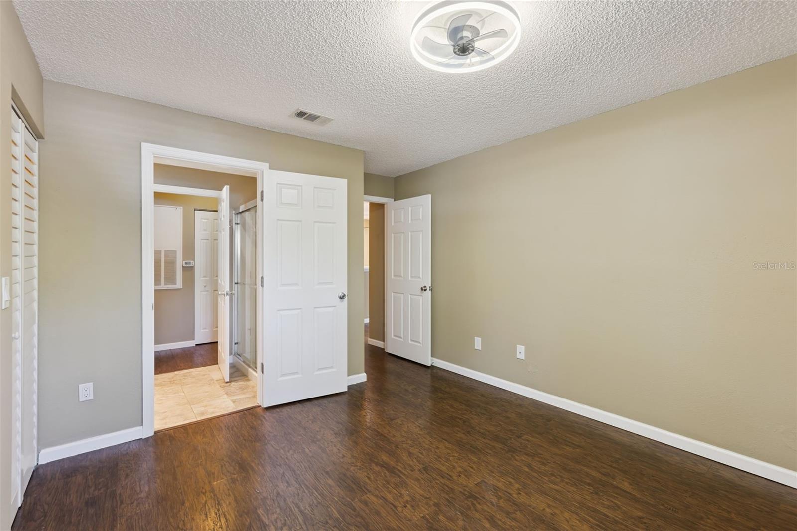REGENCY PARK AT LAKE MARY A CONDO - Residential