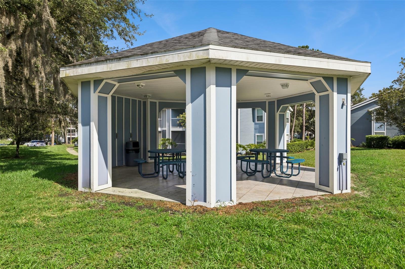REGENCY PARK AT LAKE MARY A CONDO - Residential