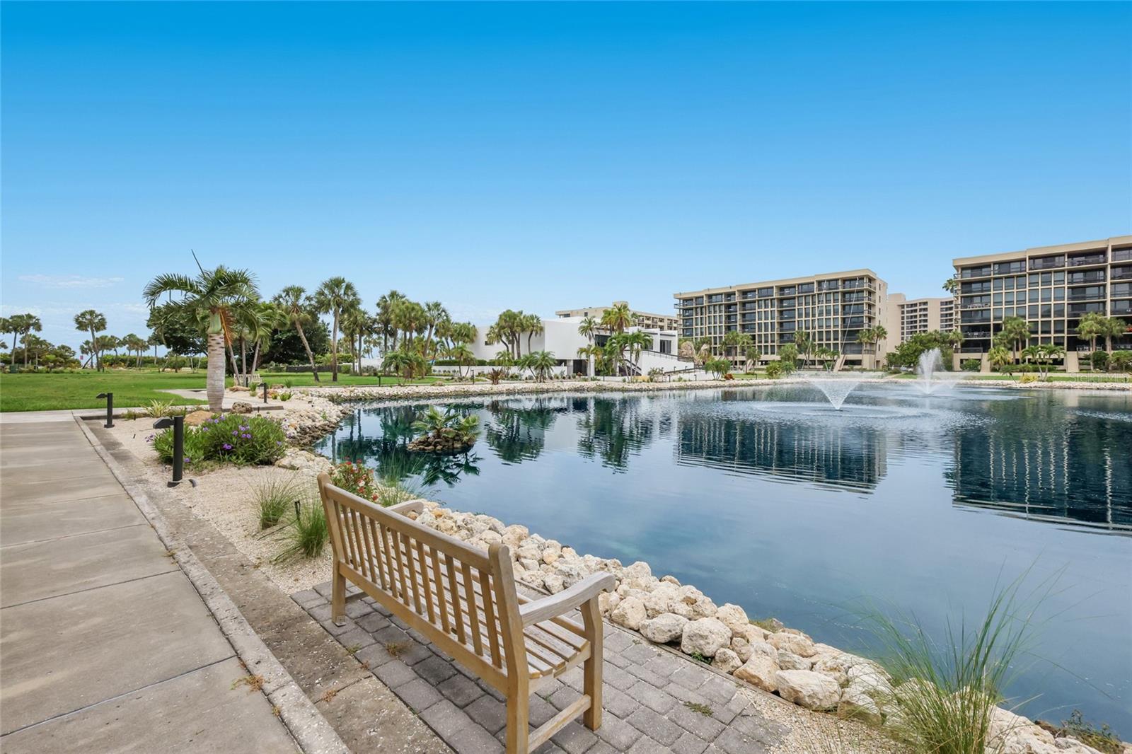 BEACHPLACE II - Residential