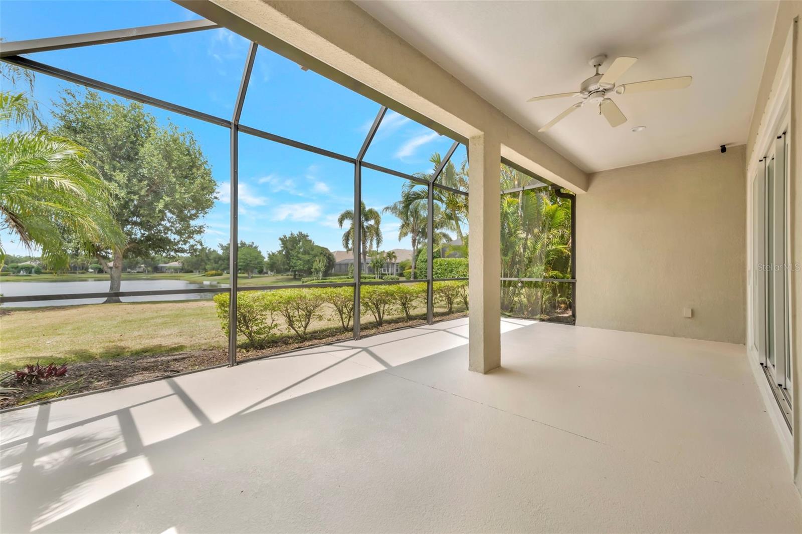 COUNTRY CLUB EAST AT LAKEWD RNCH QQ1 1 - Residential