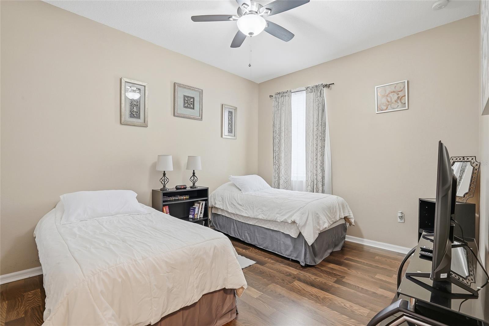 SPRING HILL - Residential