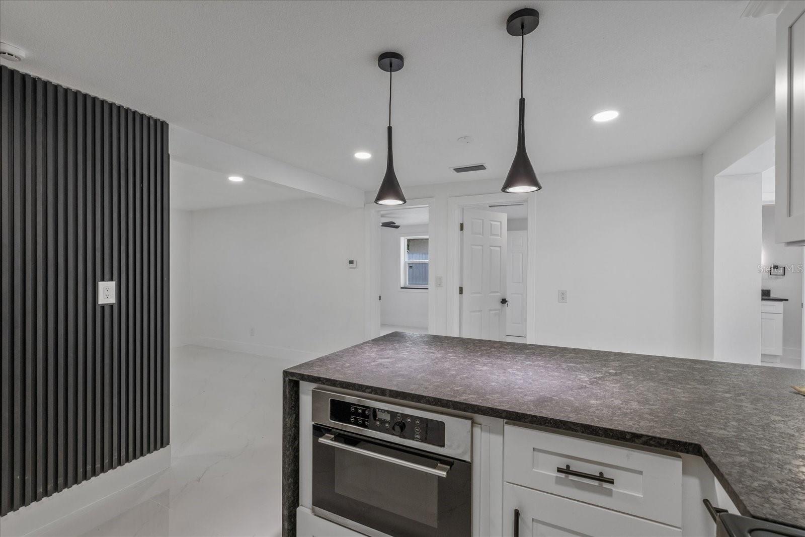 KNOLLWOOD VILLAGE - Residential