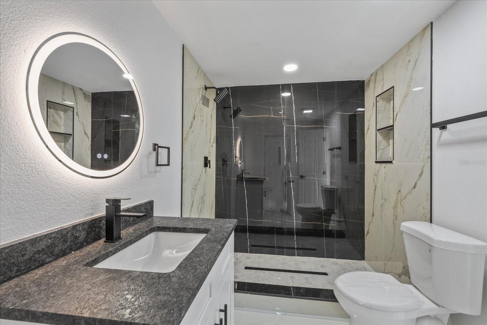 KNOLLWOOD VILLAGE - Residential