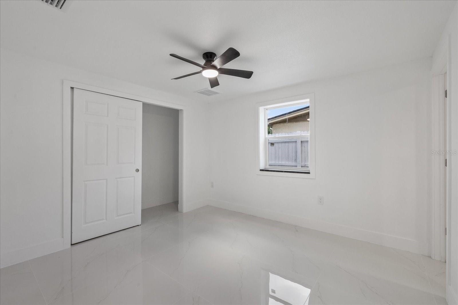 KNOLLWOOD VILLAGE - Residential