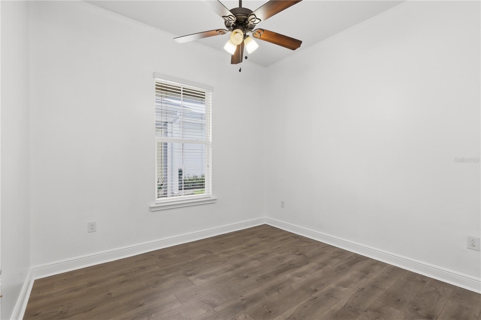 NORTHWEST LAKESIDE GROVES PH 1 - Residential