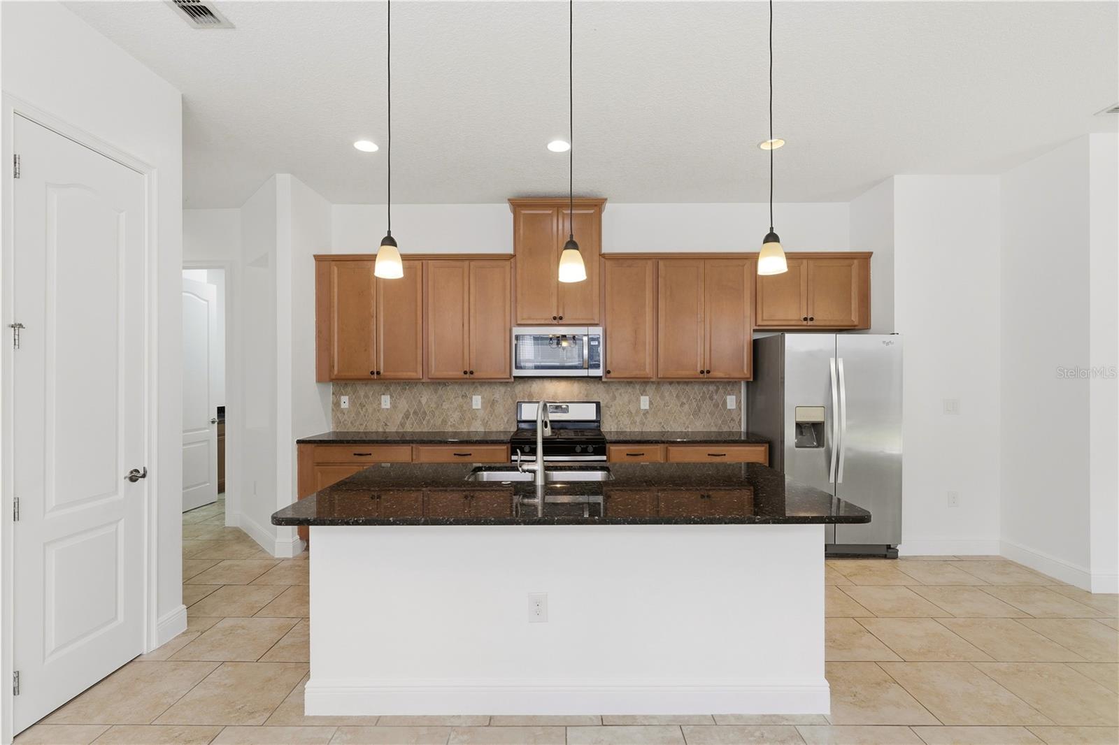 NORTHWEST LAKESIDE GROVES PH 1 - Residential