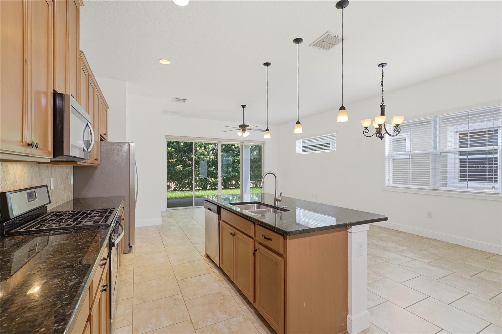 NORTHWEST LAKESIDE GROVES PH 1 - Residential