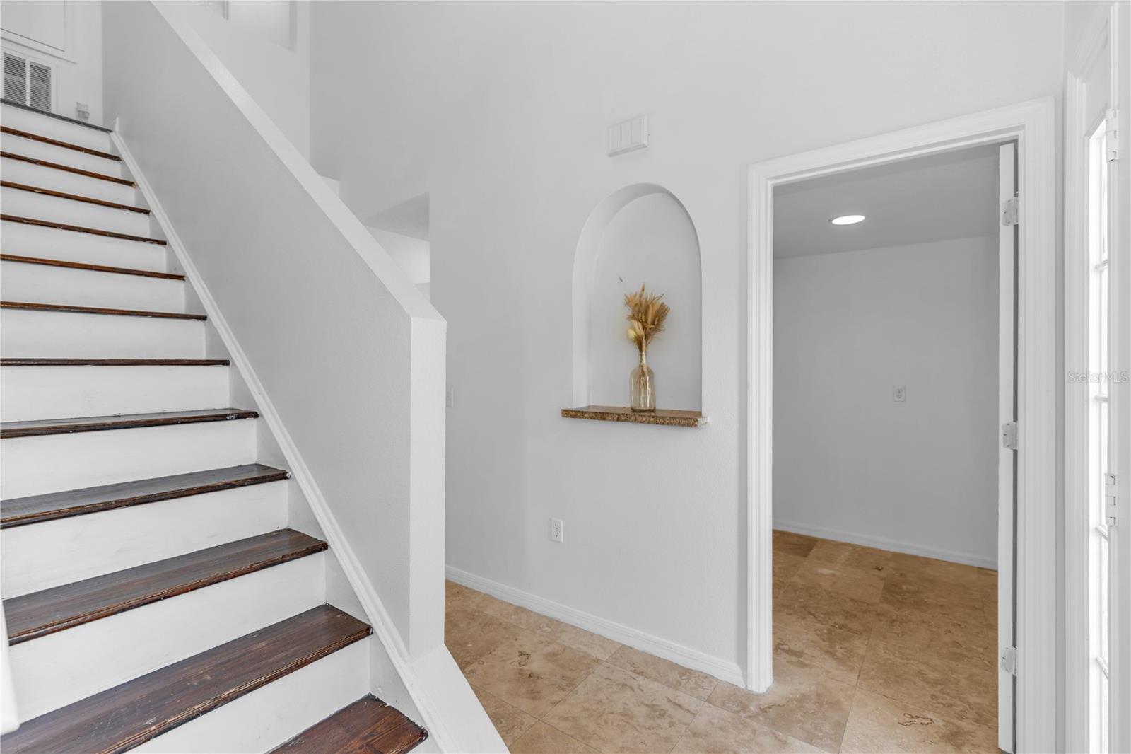 DELTONA LAKES UNIT 51 - Residential