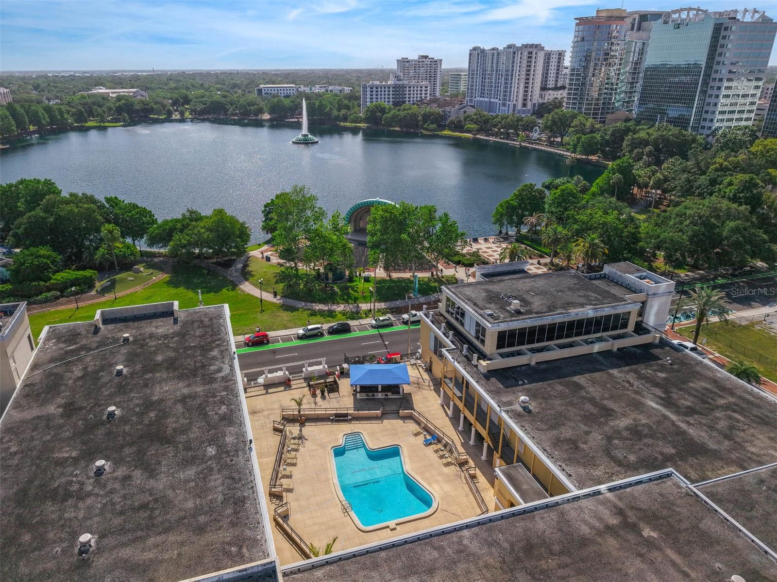 METROPOLITAN/LK EOLA - Residential