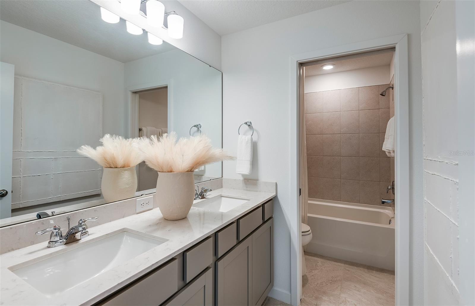 RIVERWOOD ESTATES PHASE 1B - Residential