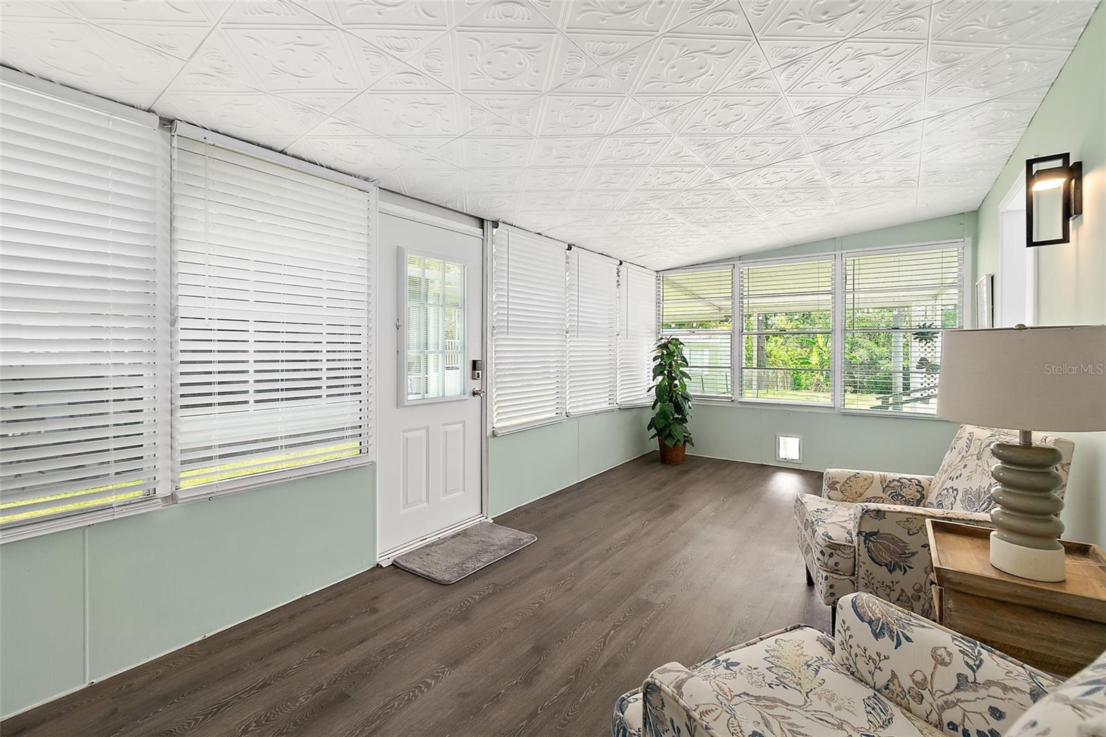COMMONWEALTH MOBILE ESTATES ADD 02 - Residential