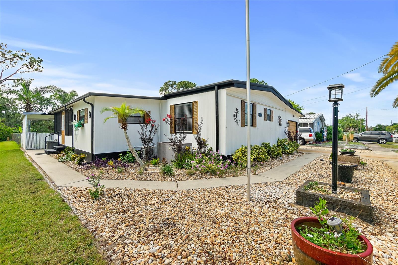 COMMONWEALTH MOBILE ESTATES ADD 02 - Residential