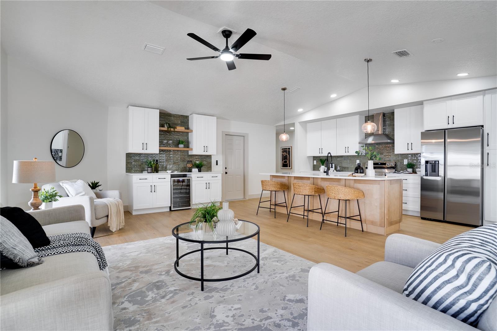 AUTUMN RUN-UNIT 3 - Residential