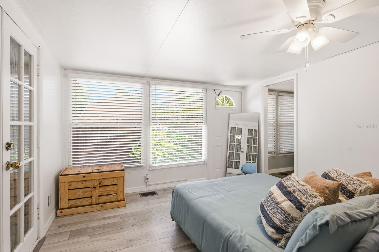 BOARDMAN & GOETZ OF DAVISTA - Residential