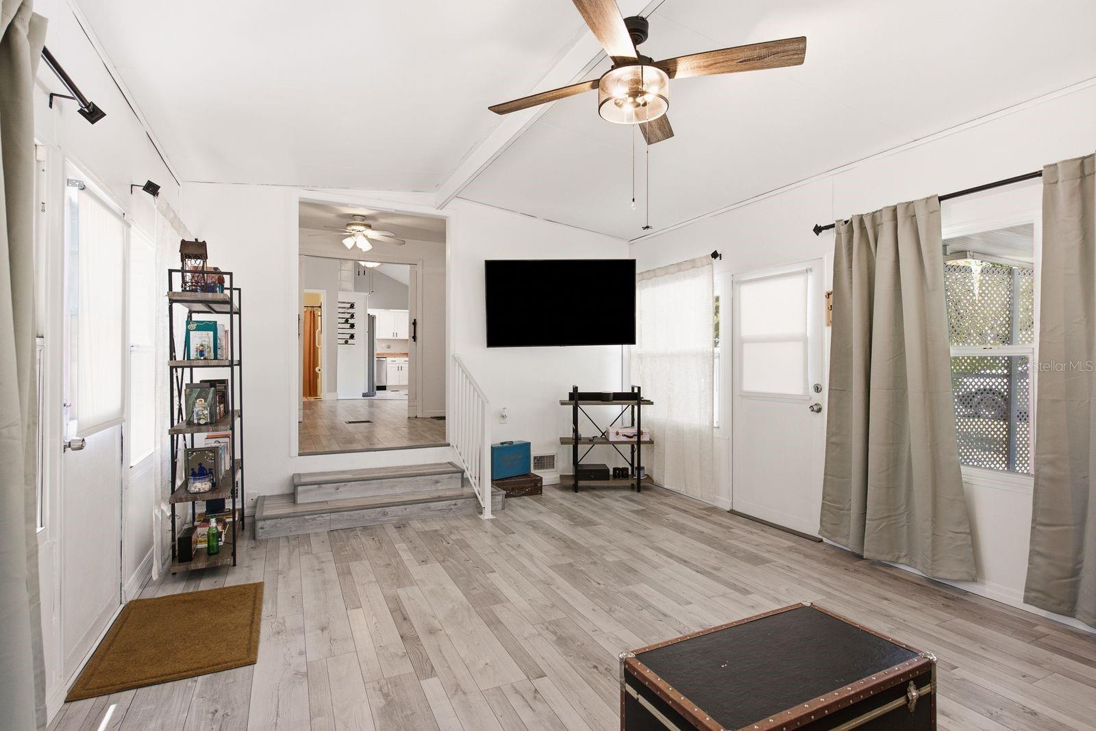 BOARDMAN & GOETZ OF DAVISTA - Residential