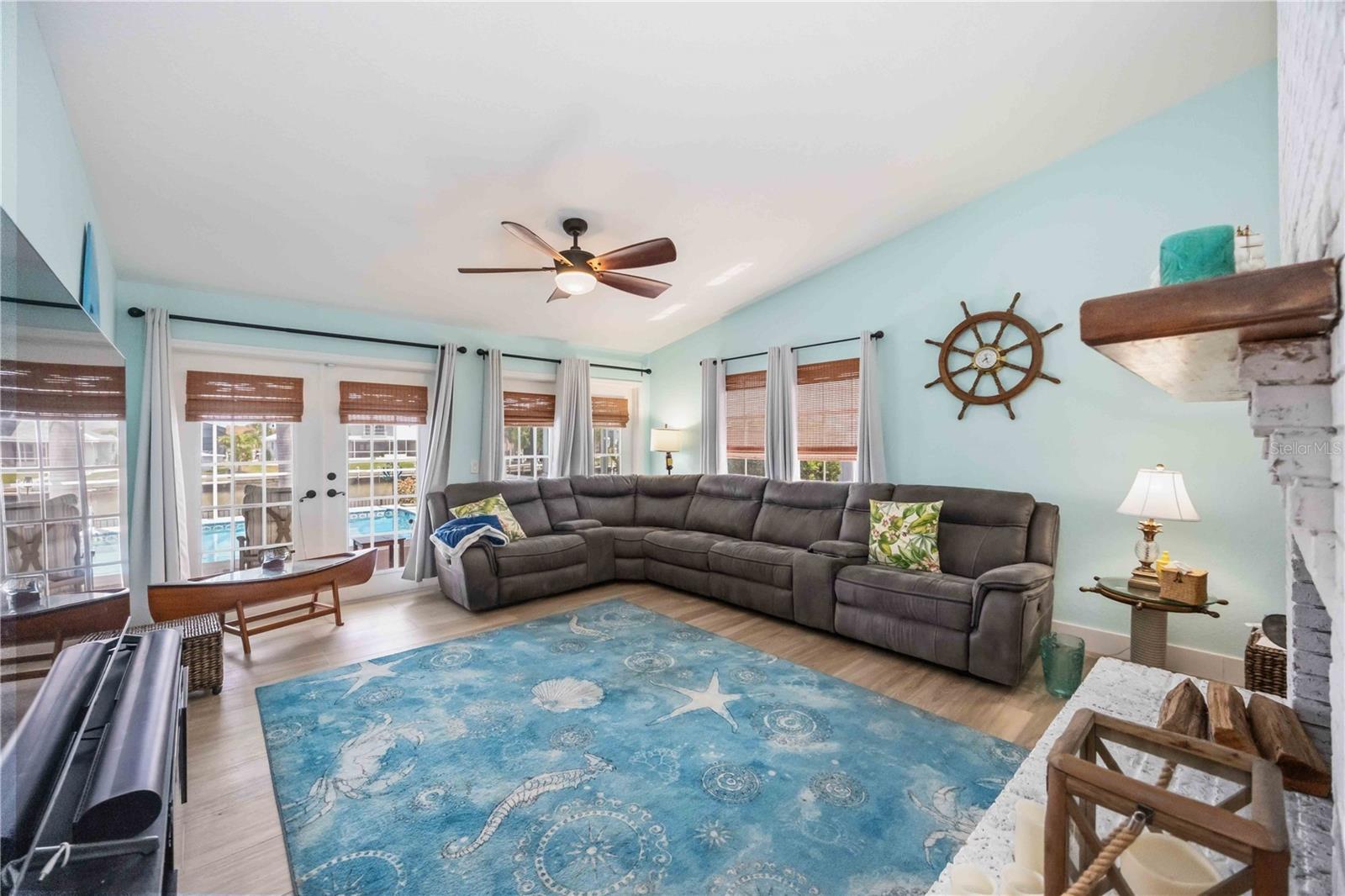 PUNTA GORDA ISLES SEC 15 - Residential