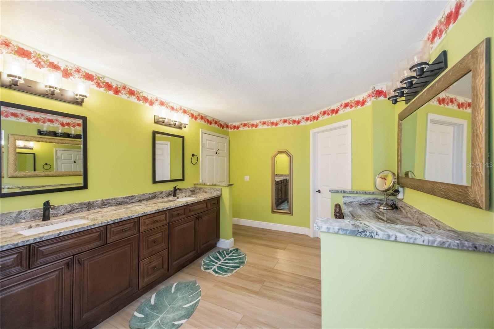 PUNTA GORDA ISLES SEC 15 - Residential