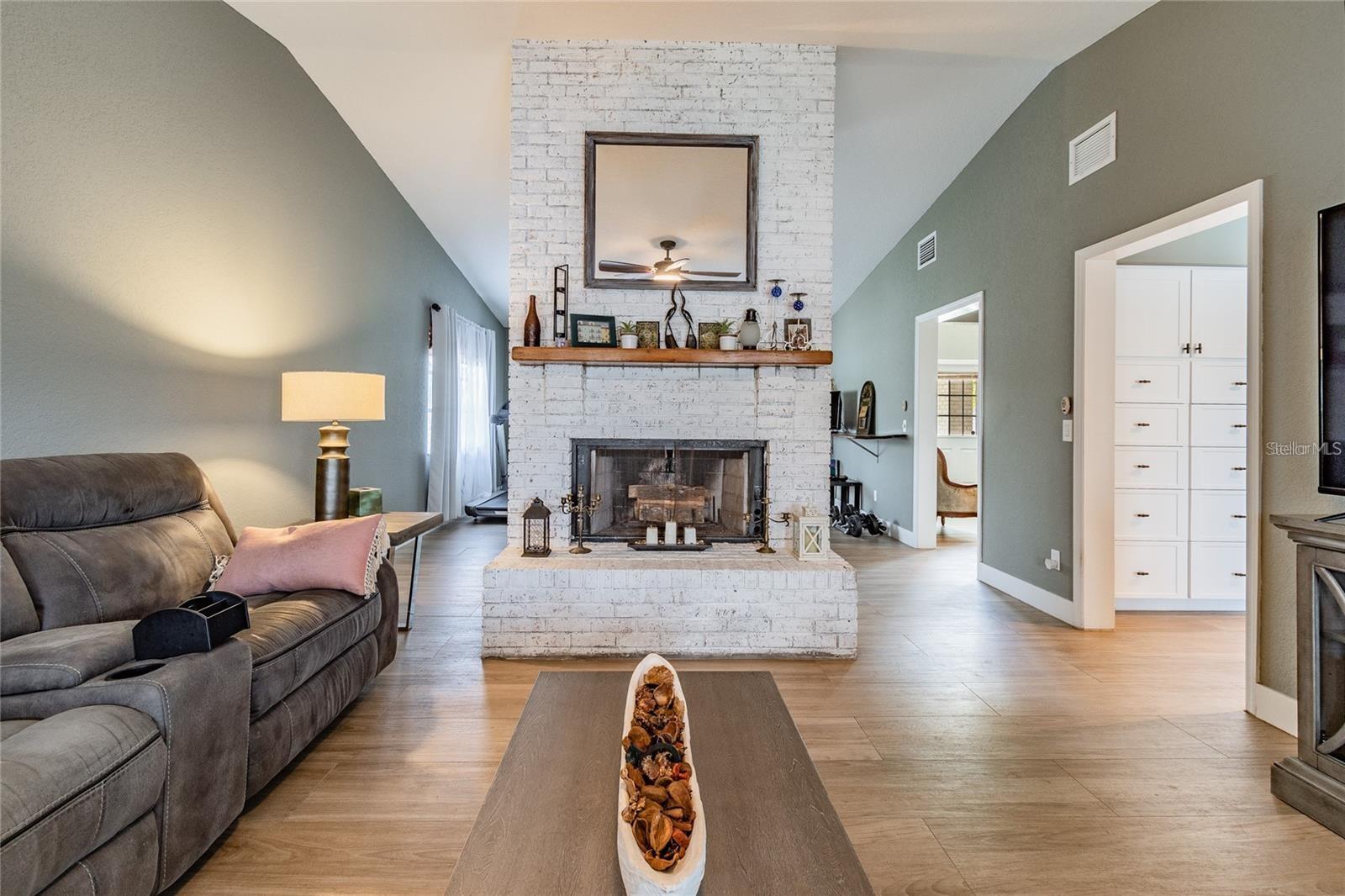 PUNTA GORDA ISLES SEC 15 - Residential
