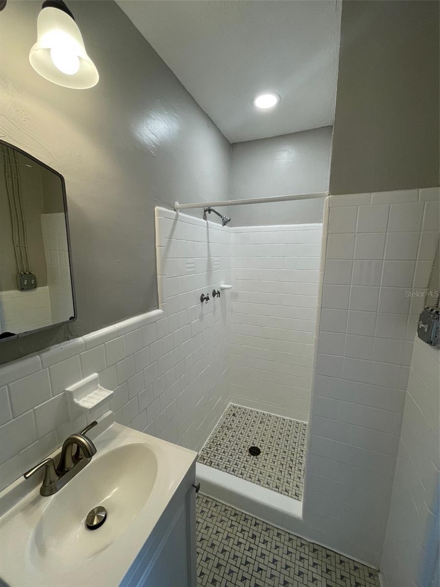 PLACID LAKE - Residential Lease