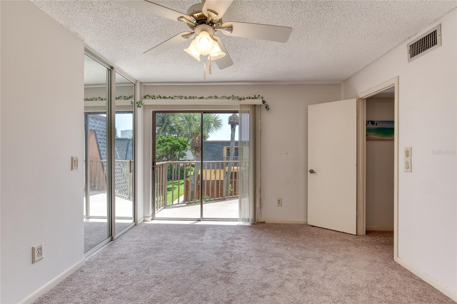 CEDAR DUNES CONDO PH 01-05 - Residential