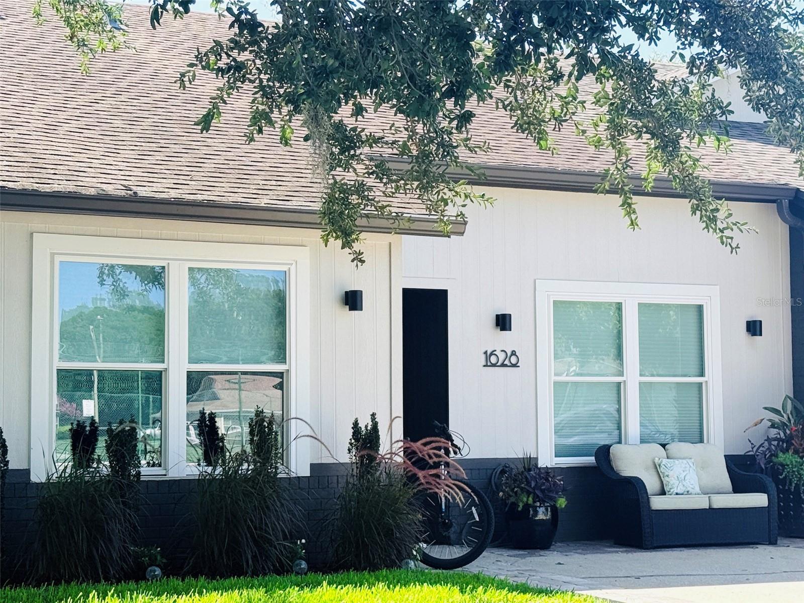 TAVARES GOLDEN PALMS SUB - Residential