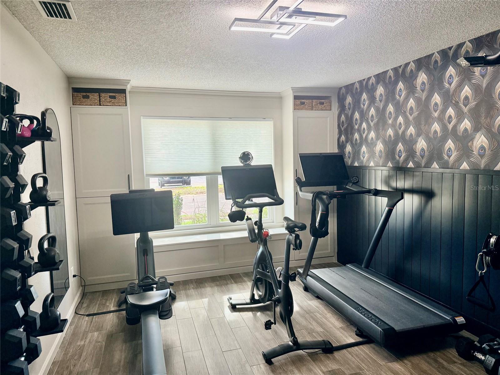 TAVARES GOLDEN PALMS SUB - Residential