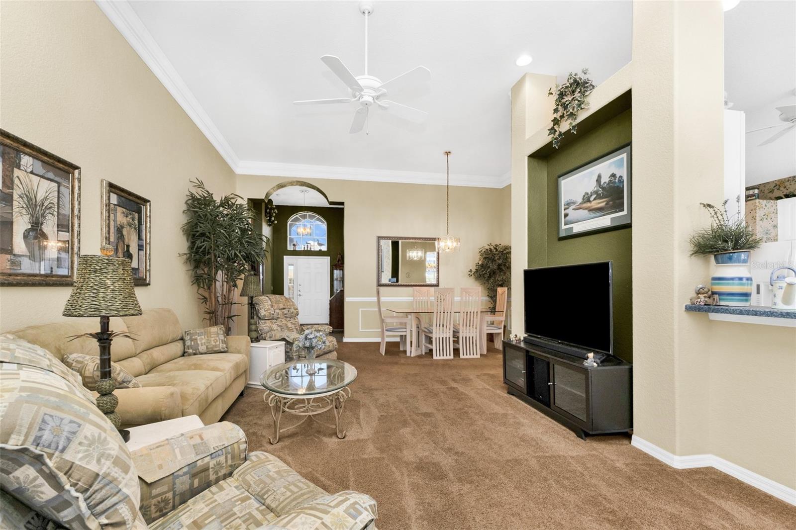 KINGS GATE PH 02 - Residential