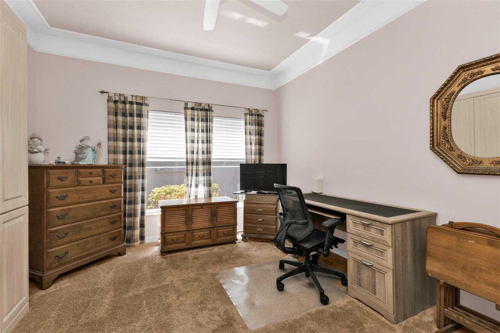KINGS GATE PH 02 - Residential