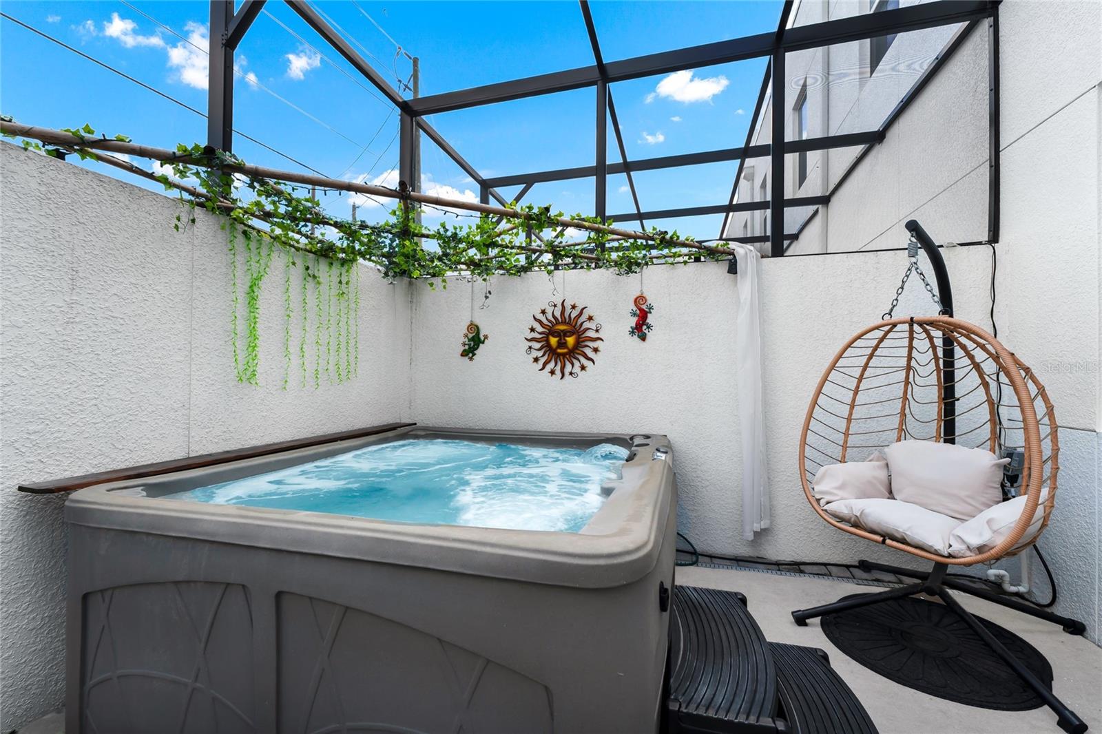 THE AZUR RESORT - Residential